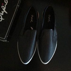 Lulu’s Qupid rixton black shoe